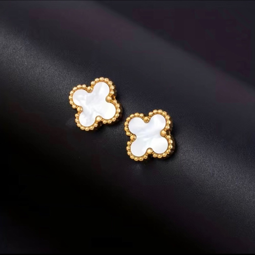 White Clover earrings
